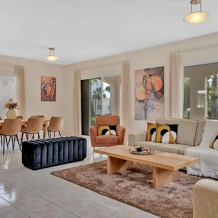 Phaedrus Living: Coral Bay Luxury 빌라